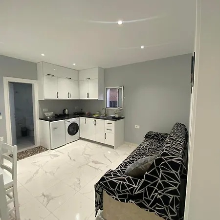 شقة Beni 's Apartments